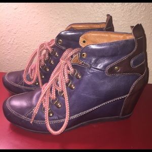 Navy Pikolinos Wedge lace up EUC size 40